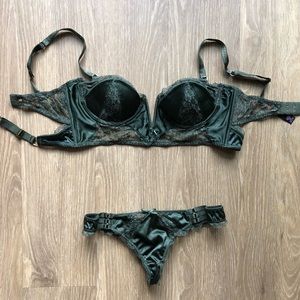 Victoria’s Secret Olive Green Lace Bra & Panty Set